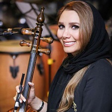 پیج اینستاگرام نیوشا بریمانی