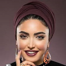 پیج اینستاگرام ساناز طاری